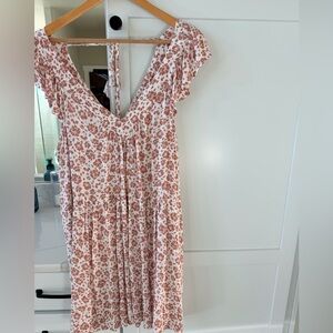 Promesa Floral flutter sleeve Sundress